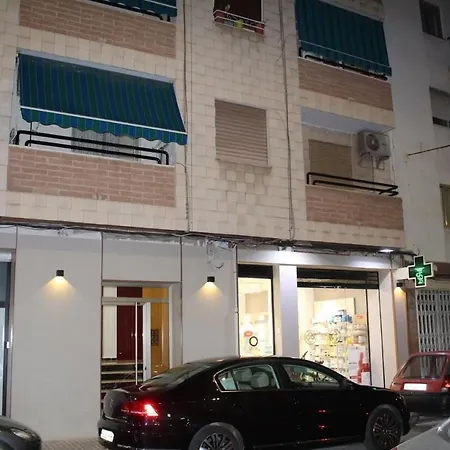 Apartman Piso Colon